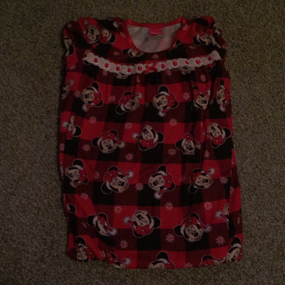 Girls Disney miney mouse night gown size 10.